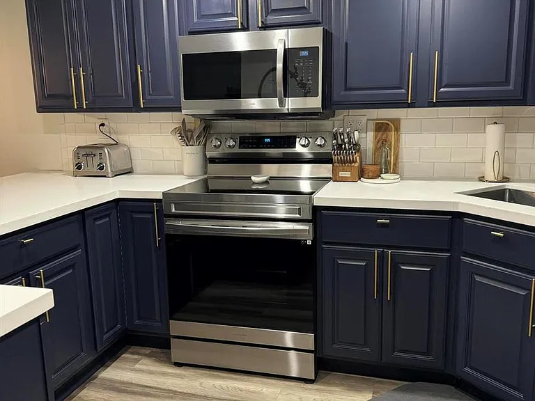 4601 NW 2nd Ave #805 — Photo 9