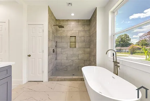 508 Georgia Ave — Photo 24