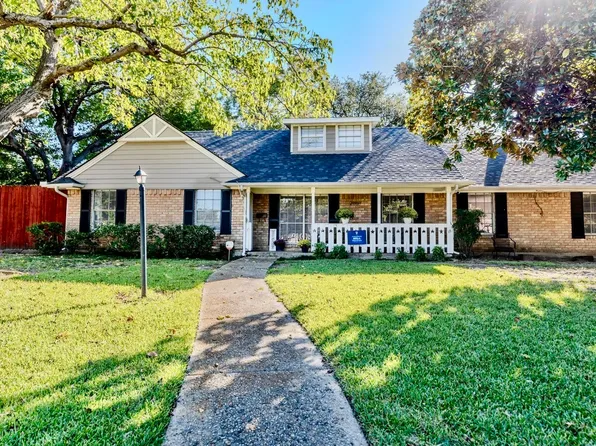 2888 Reedcroft Dr, Farmers Branch, TX 75234