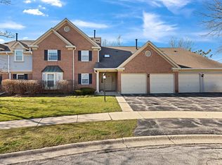 206 Dublin Ln UNIT Z2, Schaumburg, IL 60194