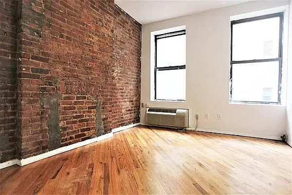 Rented by Metropolitan Property Group | media 34