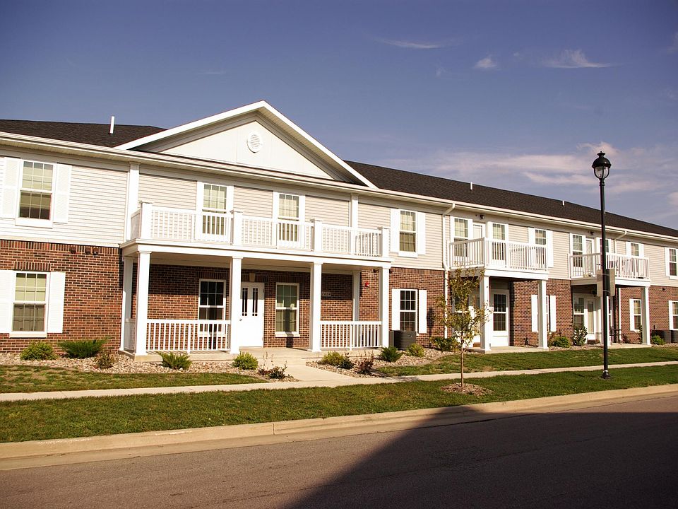 1st image of 2624 Kent Ave Unit 201