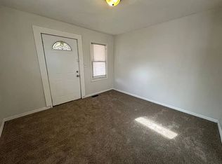 26 Almont Ave, Worcester, MA 01604