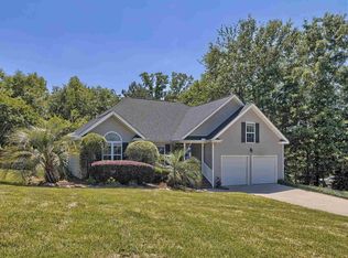 121 Athena Ln, Lexington, SC 29072