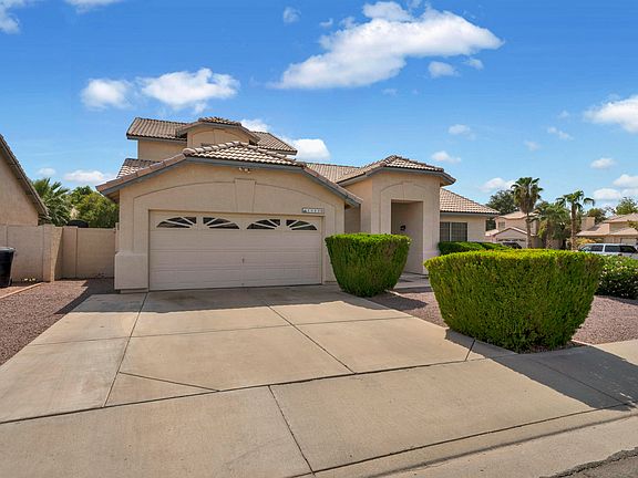 3rd image of 1343 E San Remo Ave