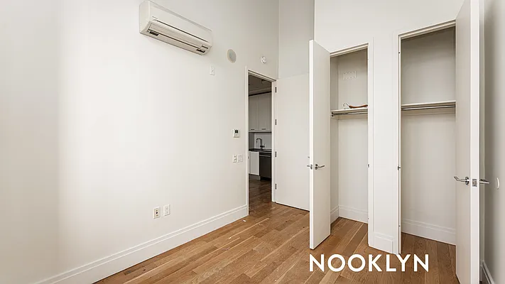 Rented by Nooklyn NYC LLC | media 17