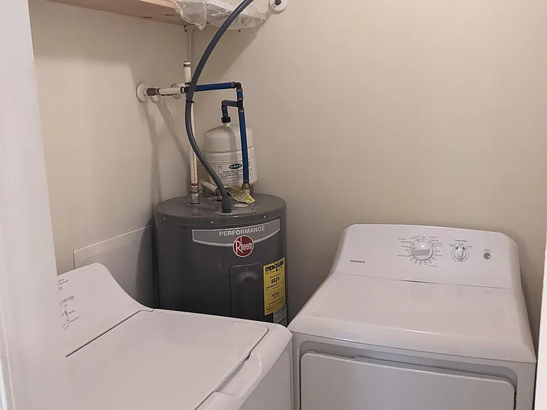 1341 Park Glen Dr #302 — Photo 8