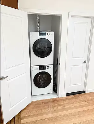 Rented by Owner | media 22