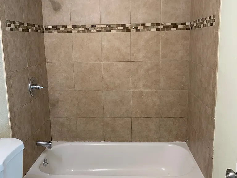 3913 E Calle De Ricardo — Photo 9
