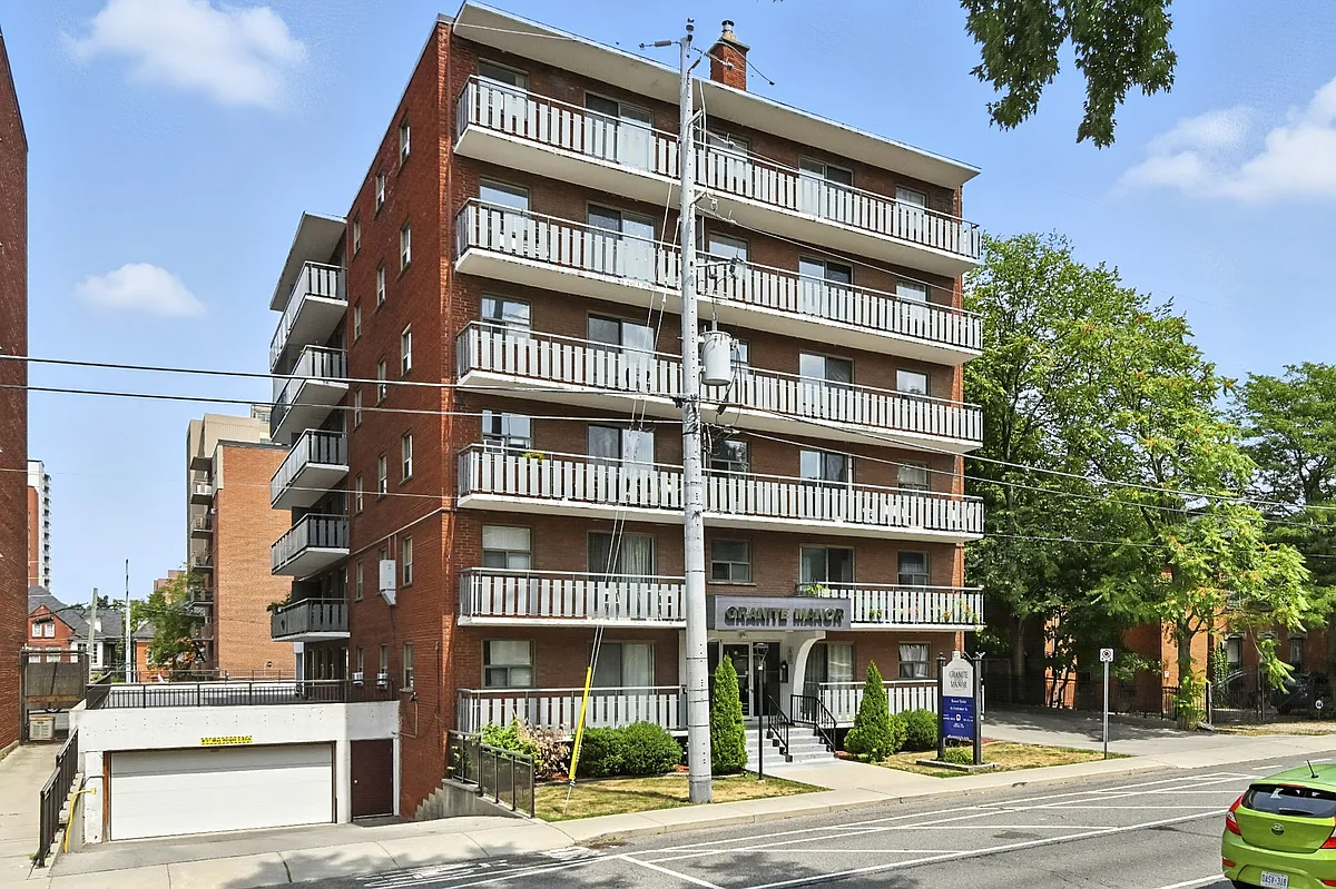 Building Photo - 36 Herkimer St