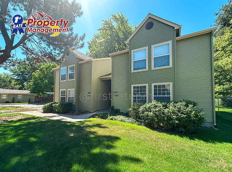 2895 W Malad St — Photo 2
