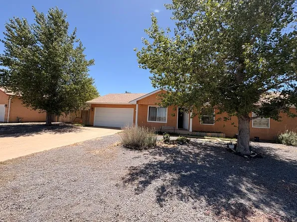 230 Calle De Camelia Dr, Pueblo, CO 81007