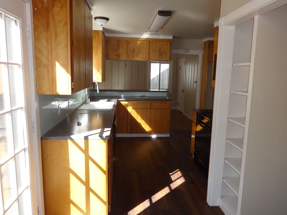 2nd image of 5228 21st Ave