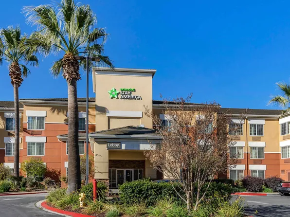 San Francisco - San Carlos, 3 Circle Star Way, San Carlos, CA 94070