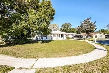 142 Bayberry Ct Photo 1