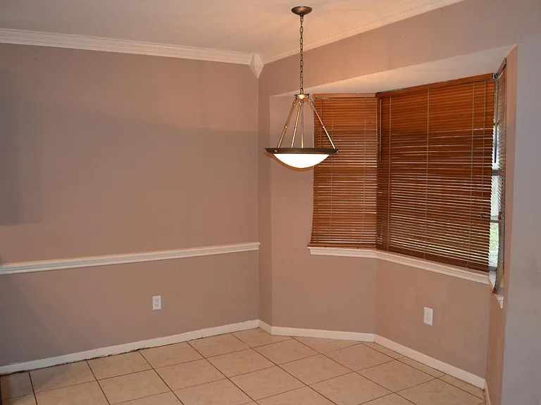 3214 Hunters Glen Dr — Photo 8