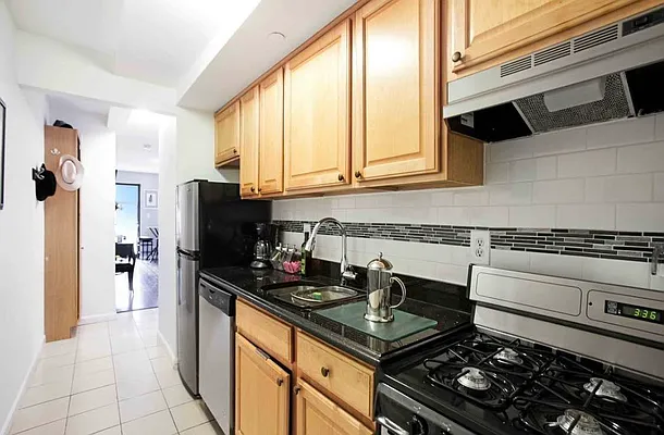 Rented by Think Properties | media 10