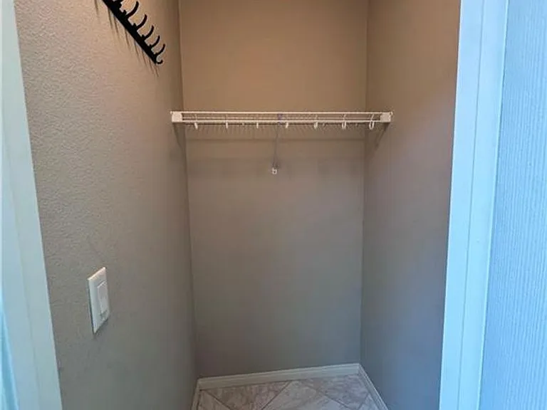 8115 Sorrel St — Photo 19