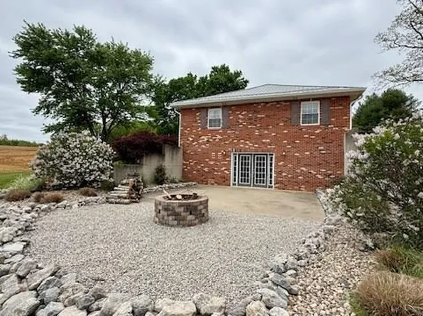 3385 Van Fossan Rd, Jackson, OH 45640
