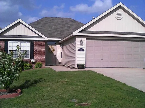 4339 Beacon Ct, Springdale, AR 72764