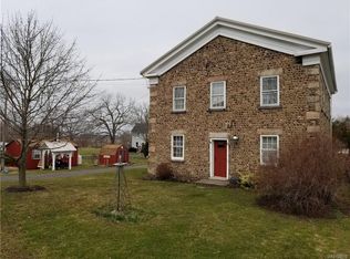 12405 W Lee Rd, Albion, NY 14411