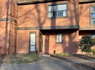 11713 S Briar Patch Dr, Midlothian, VA 23113
