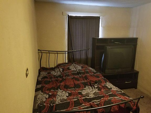 5th image of 9654 E Avenue S10