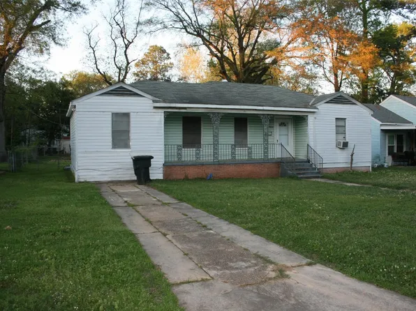 2740 Malcolm St, Shreveport, LA 71108