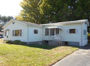 70 Eagle St, Ware, MA 01082