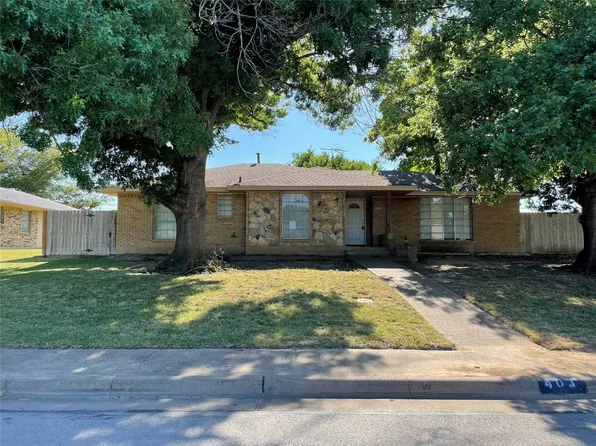 403 Brookview Dr, Desoto, TX 75115