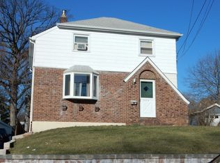 309 Windsor Rd, Wood Ridge, NJ 07075