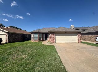 6118 8th Dr, Lubbock, TX 79416