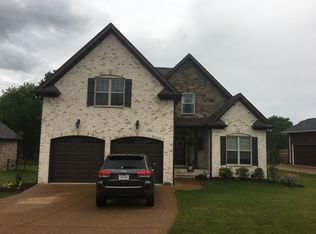 826 Manner Ln, Lebanon, TN 37087