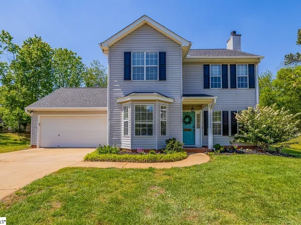 204 Boggart Ct, Simpsonville, SC 29681