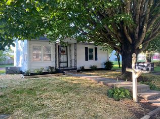 601 1/2 S Riverside Dr, Elizabethton, TN 37643