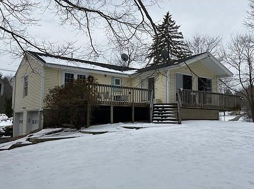 2nd image of 1845 Main St