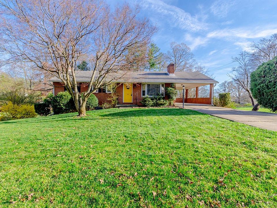 1st image of 101 Russell Woods Dr