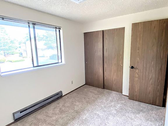 5th image of 565 SE 8th Ave APT B202