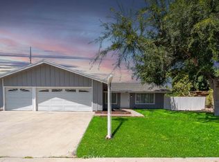 884 N Teakwood Ave, Rialto, CA 92376