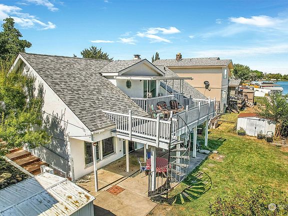 4th image of 2317 W Lakeside Drive