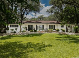 250 Donella Dr, Hollywood Park, TX 78232
