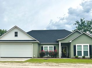 70 Angie Dr, Douglas, GA 31535