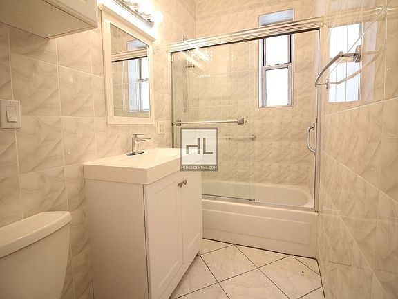3rd image of 4307 34th Ave APT 2F