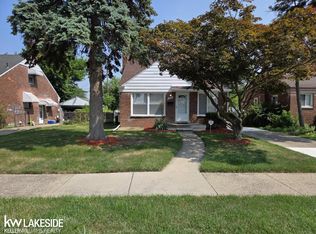 16845 Stricker Ave, Eastpointe, MI