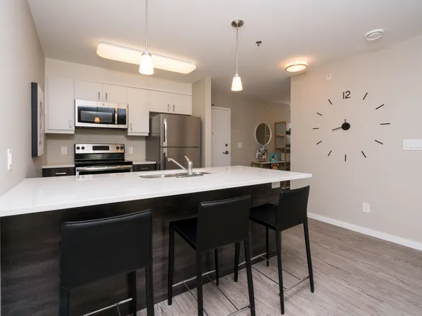 The Summit at Seasons