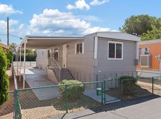 37311 47th St E SPACE 18, Palmdale, CA 93552