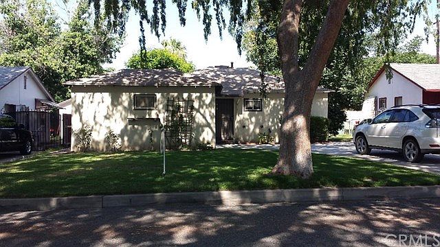 1st image of 2372 Roxbury Dr