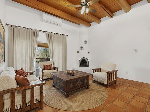 4th image of 3028 Sandia Cir