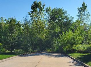 Inverness Ave, Brunswick, OH 44212