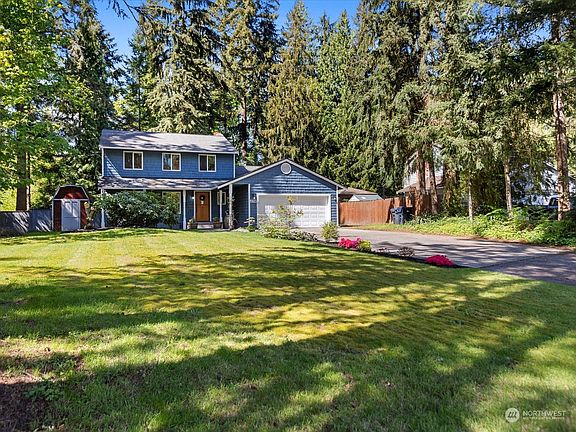 2nd image of 10716 38th Avenue NE